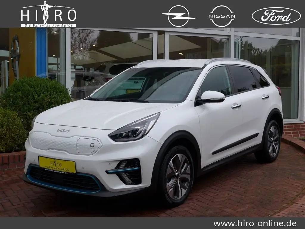 Photo 1 : Kia Niro 2021 Non renseigné