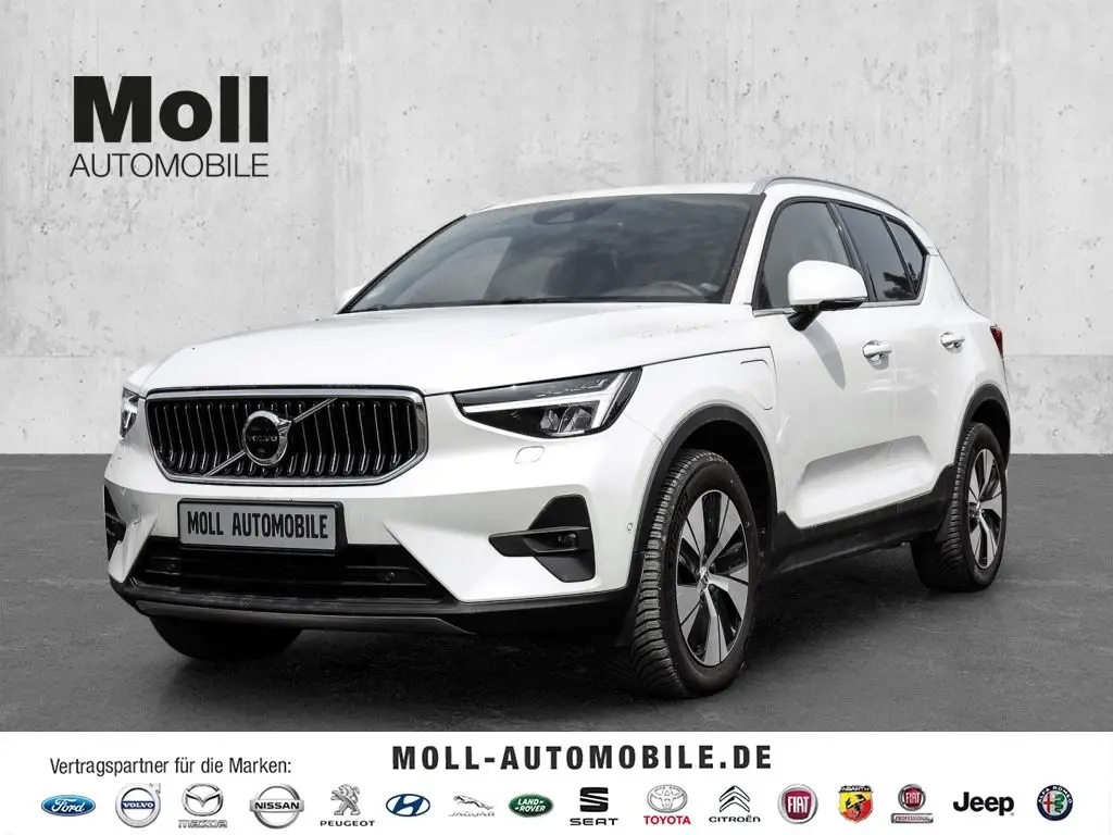 Photo 1 : Volvo Xc40 2023 Hybrid