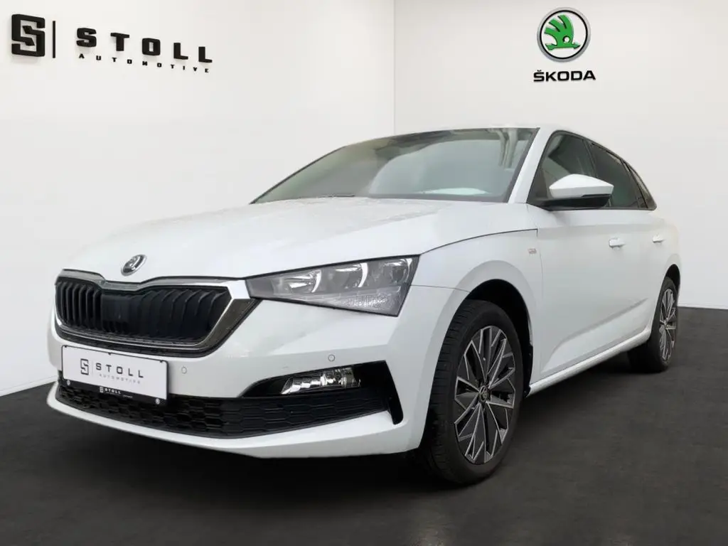 Photo 1 : Skoda Scala 2023 Essence