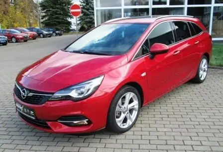 Photo 1 : Opel Astra 2019 Essence