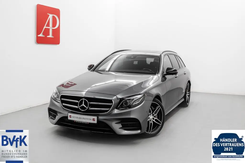 Photo 1 : Mercedes-benz Classe E 2016 Essence