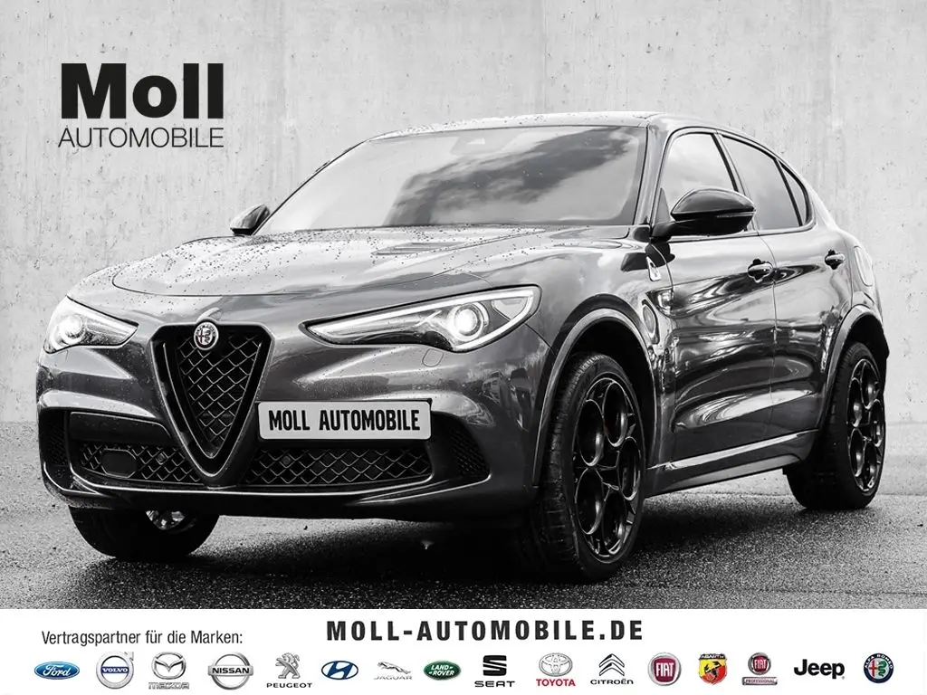 Photo 1 : Alfa Romeo Stelvio 2021 Petrol