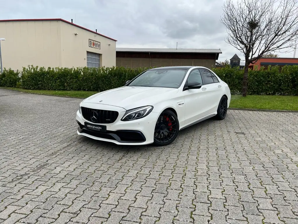 Photo 1 : Mercedes-benz Classe C 2018 Essence