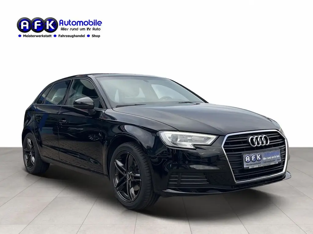 Photo 1 : Audi A3 2018 Diesel