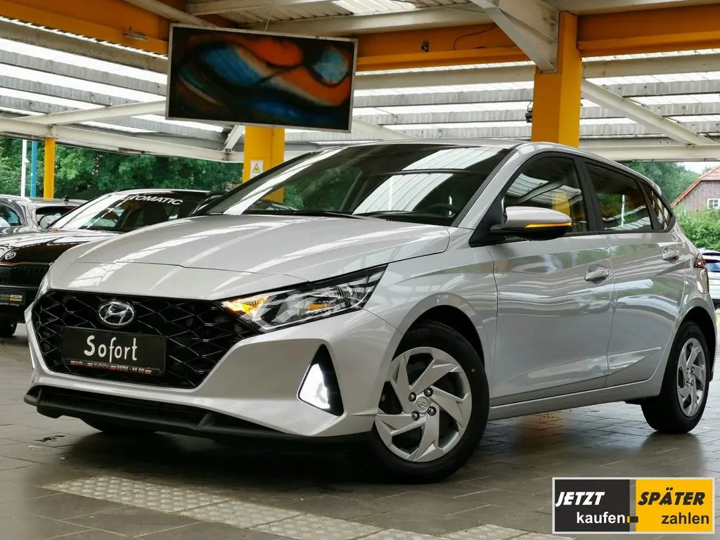 Photo 1 : Hyundai I20 2023 Petrol