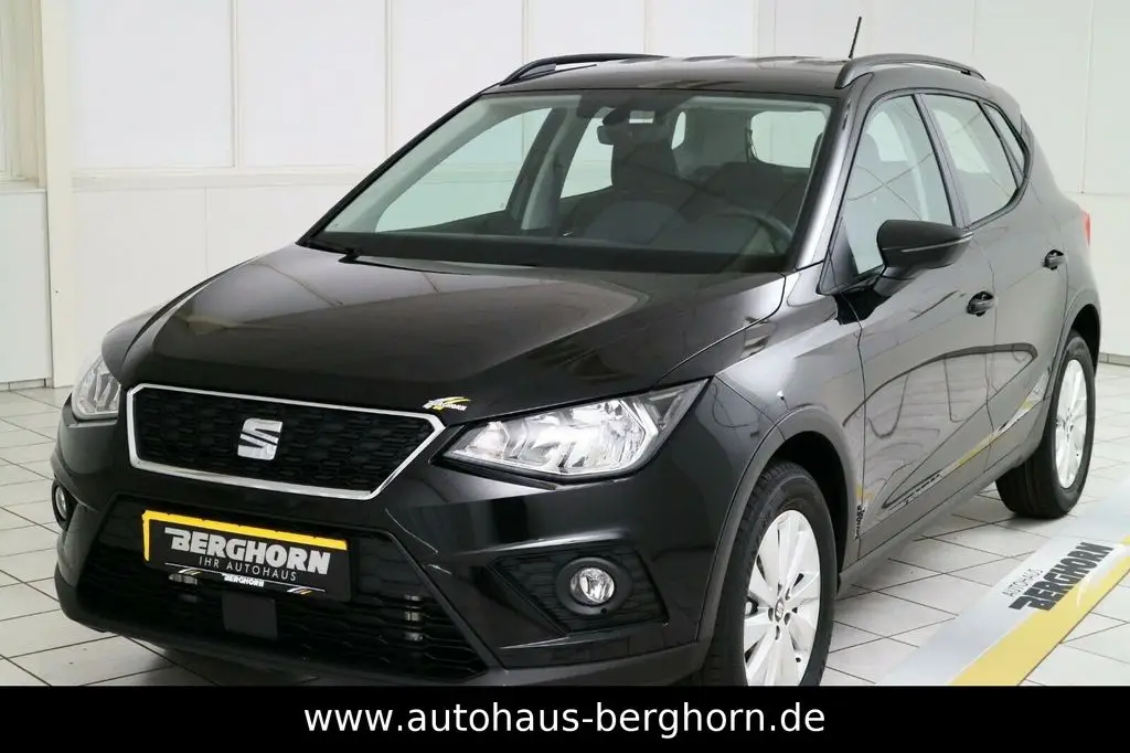 Photo 1 : Seat Arona 2021 Petrol