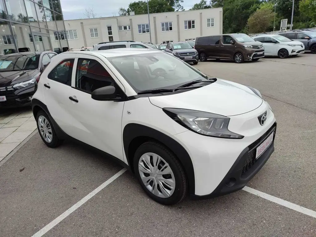 Photo 1 : Toyota Aygo X 2023 Petrol