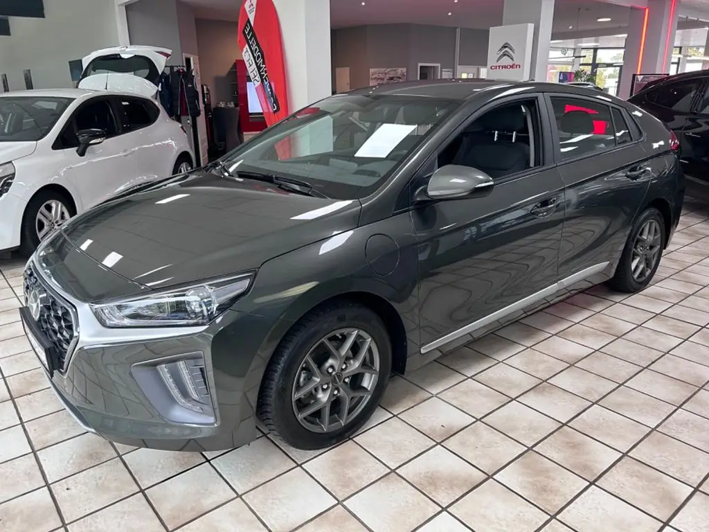 Photo 1 : Hyundai Ioniq 2022 Hybride