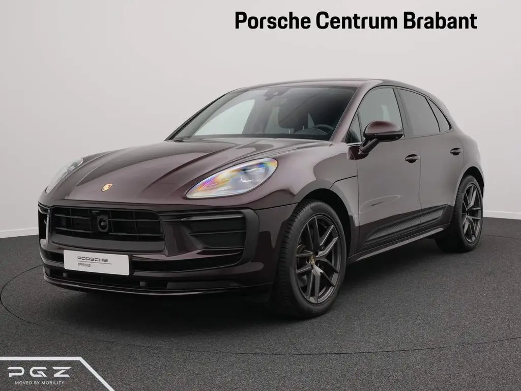 Photo 1 : Porsche Macan 2023 Essence