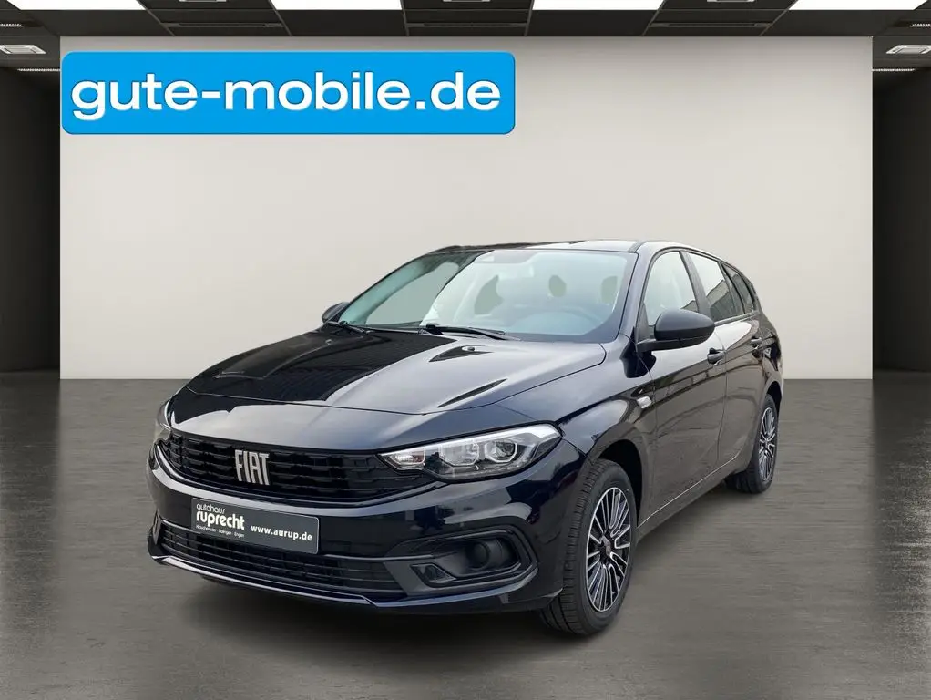 Photo 1 : Fiat Tipo 2024 Petrol