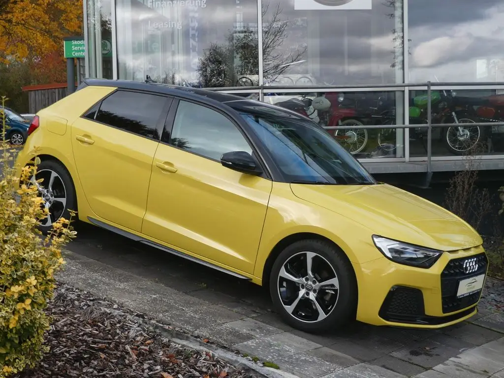 Photo 1 : Audi A1 2019 Essence