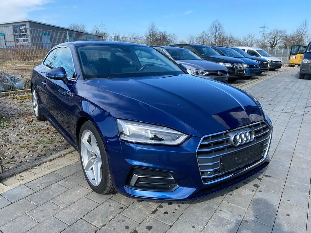 Photo 1 : Audi A5 2017 Diesel