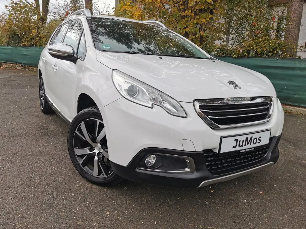 Photo 1 : Peugeot 2008 2015 Petrol