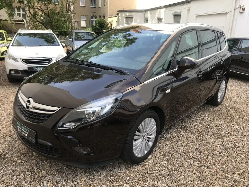 Photo 1 : Opel Zafira 2016 Diesel