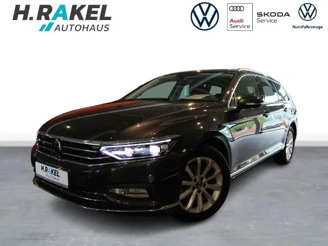 Photo 1 : Volkswagen Passat 2022 Diesel