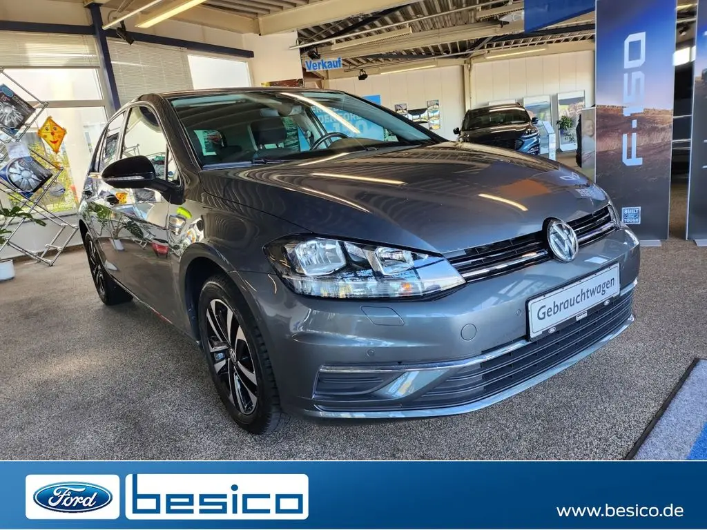 Photo 1 : Volkswagen Golf 2019 Essence