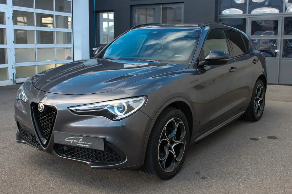 Photo 1 : Alfa Romeo Stelvio 2020 Petrol