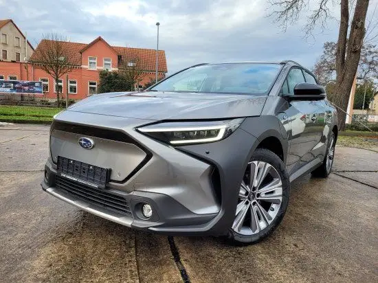 Photo 1 : Subaru Solterra 2022 Non renseigné