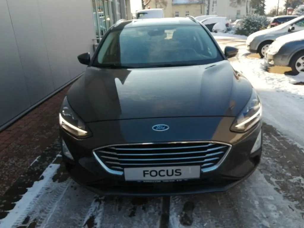 Photo 1 : Ford Focus 2020 Petrol