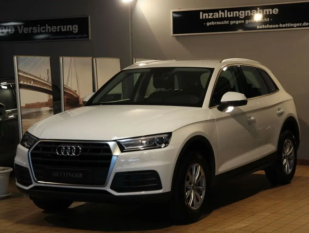 Photo 1 : Audi Q5 2020 Diesel