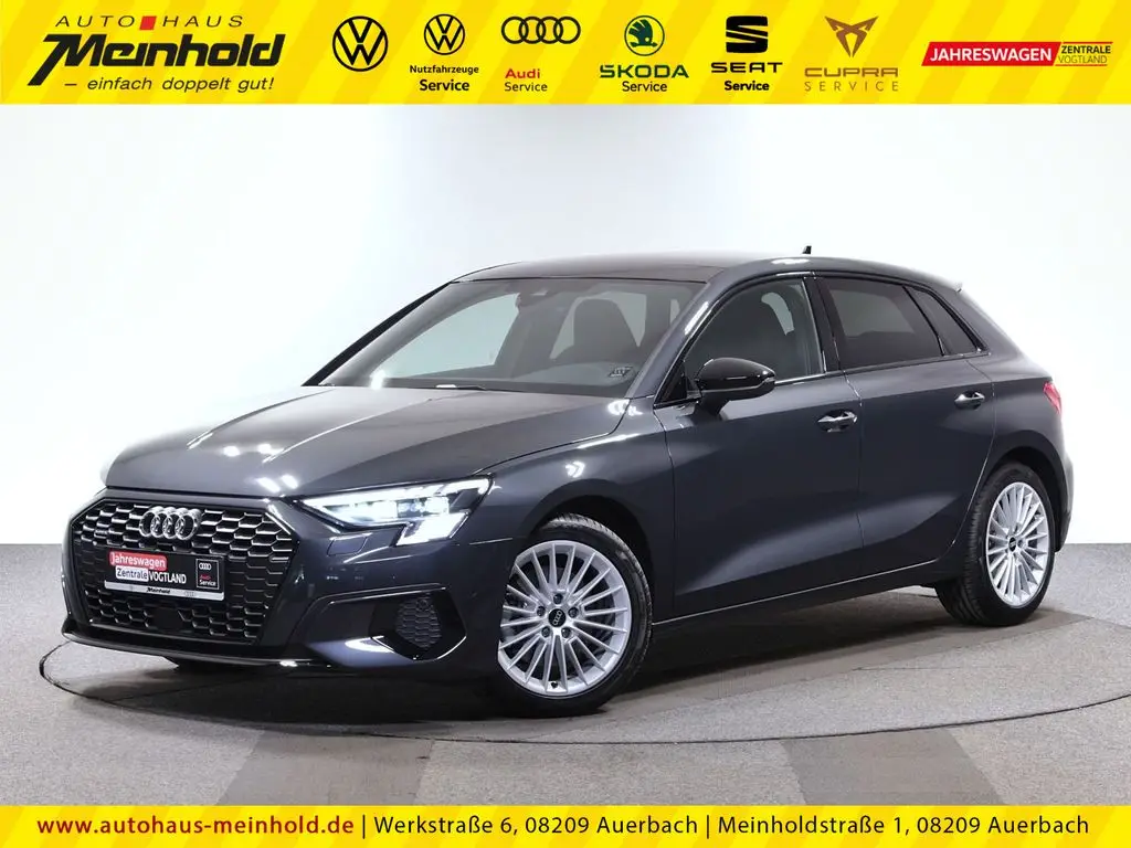 Photo 1 : Audi A3 2023 Petrol