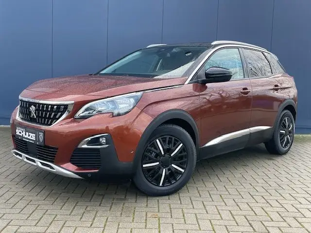 Photo 1 : Peugeot 3008 2017 Petrol