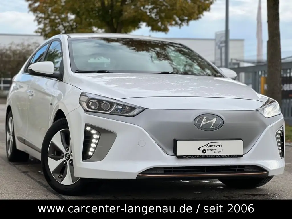 Photo 1 : Hyundai Ioniq 2017 Non renseigné