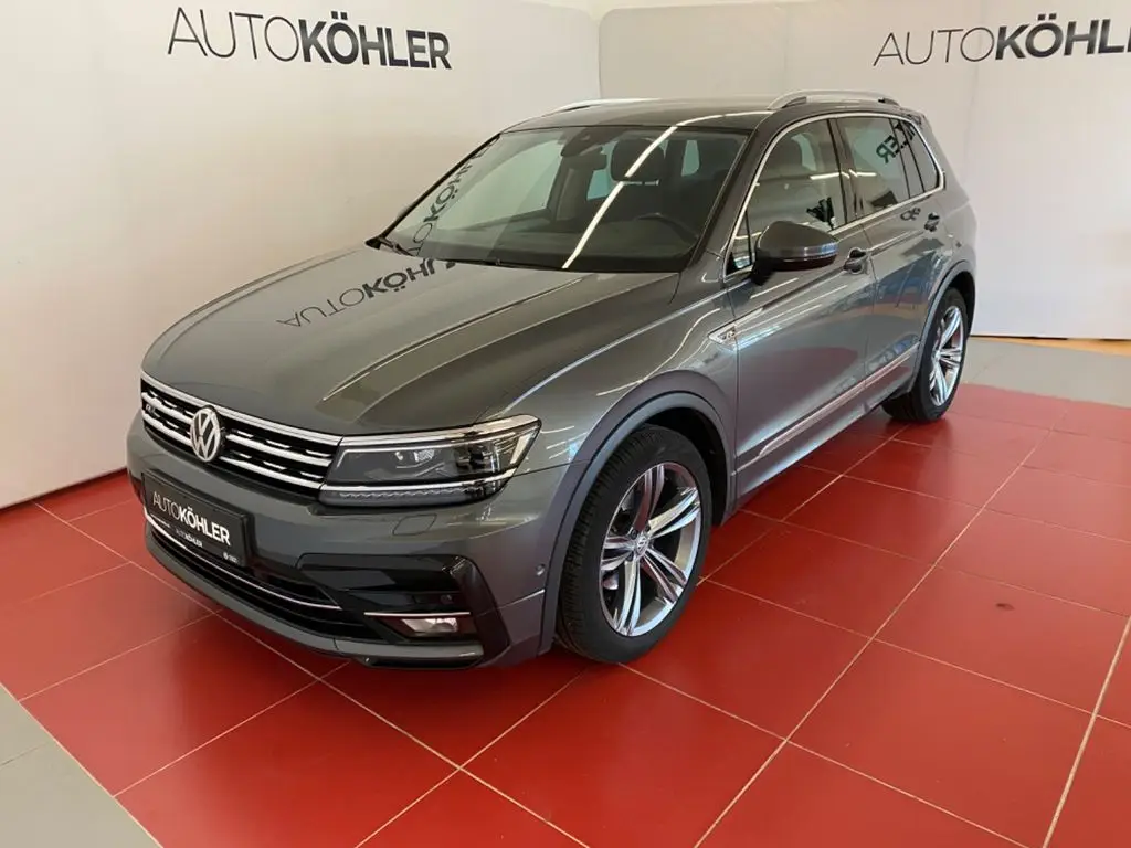 Photo 1 : Volkswagen Tiguan 2018 Essence