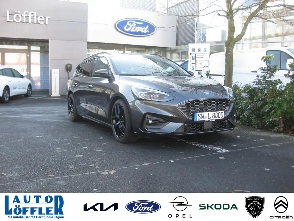 Photo 1 : Ford Focus 2022 Petrol