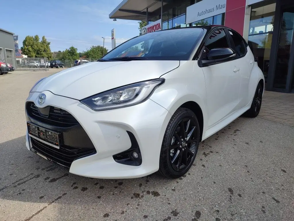 Photo 1 : Toyota Yaris 2023 Essence