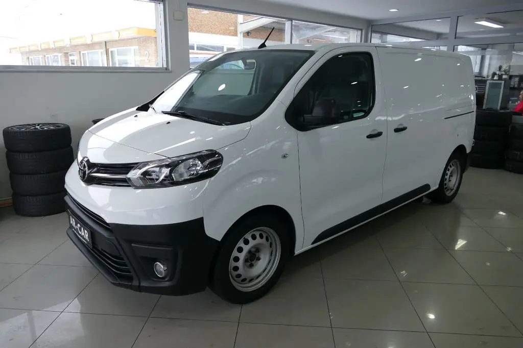 Photo 1 : Toyota Proace 2017 Diesel