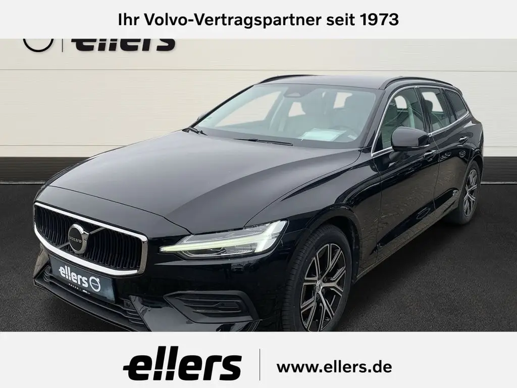 Photo 1 : Volvo V60 2023 Diesel