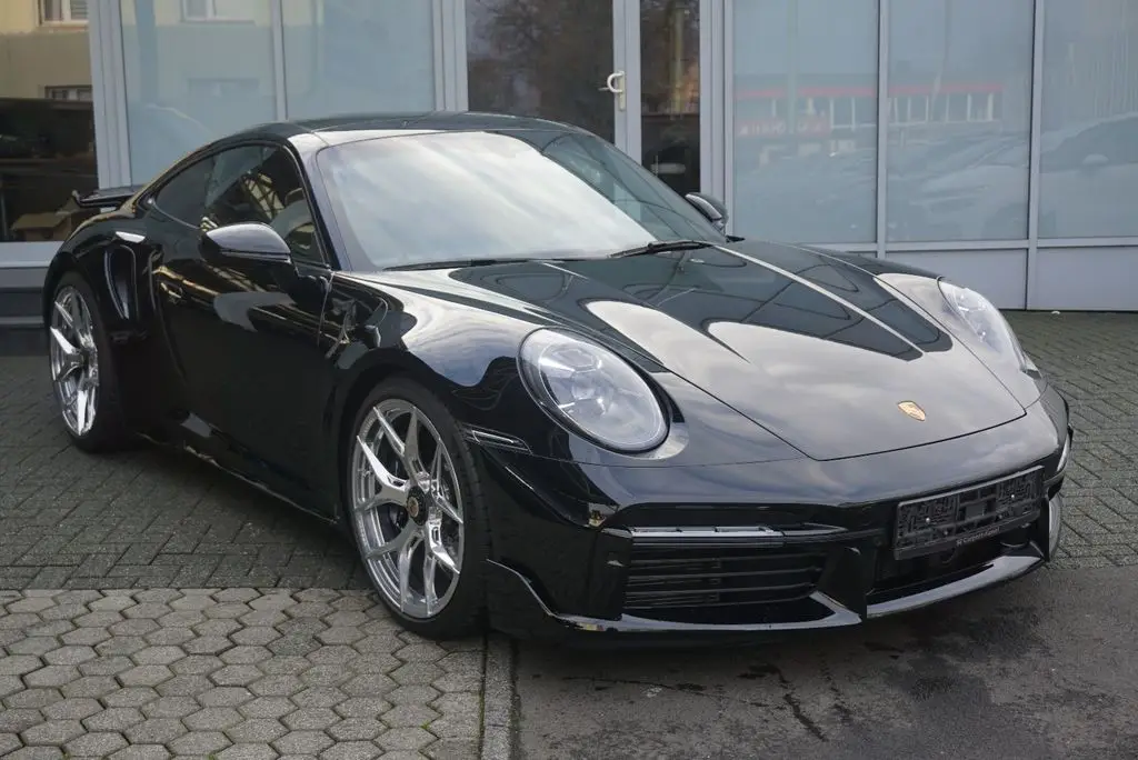 Photo 1 : Porsche 992 2022 Petrol