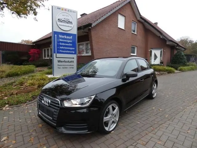 Photo 1 : Audi A1 2015 Petrol