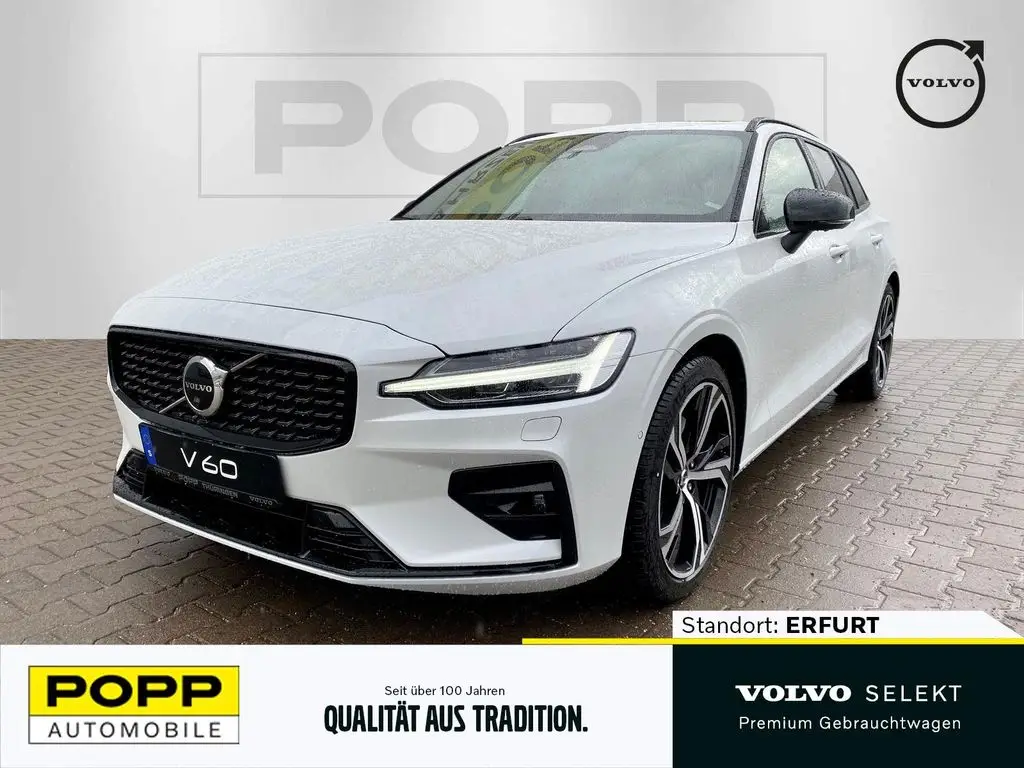 Photo 1 : Volvo V60 2023 Diesel