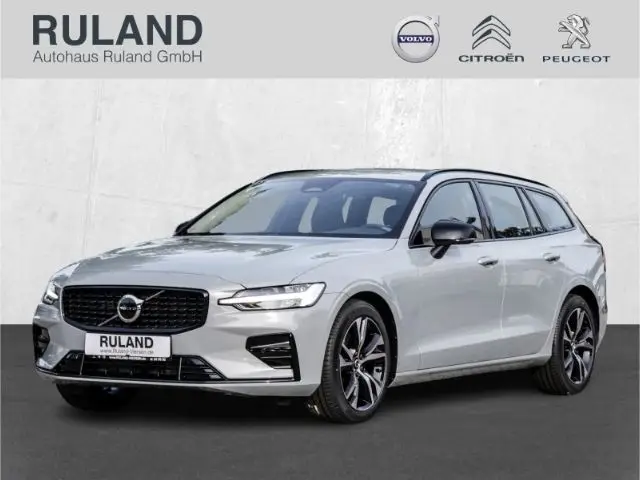 Photo 1 : Volvo V60 2023 Essence