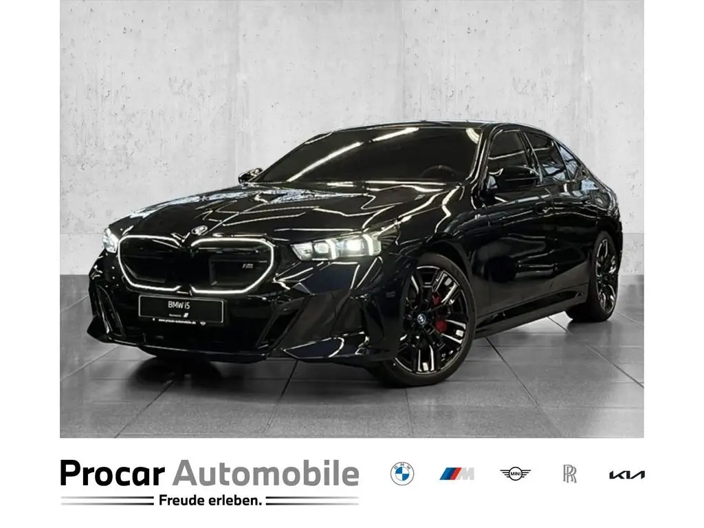 Photo 1 : Bmw I5 2023 Non renseigné