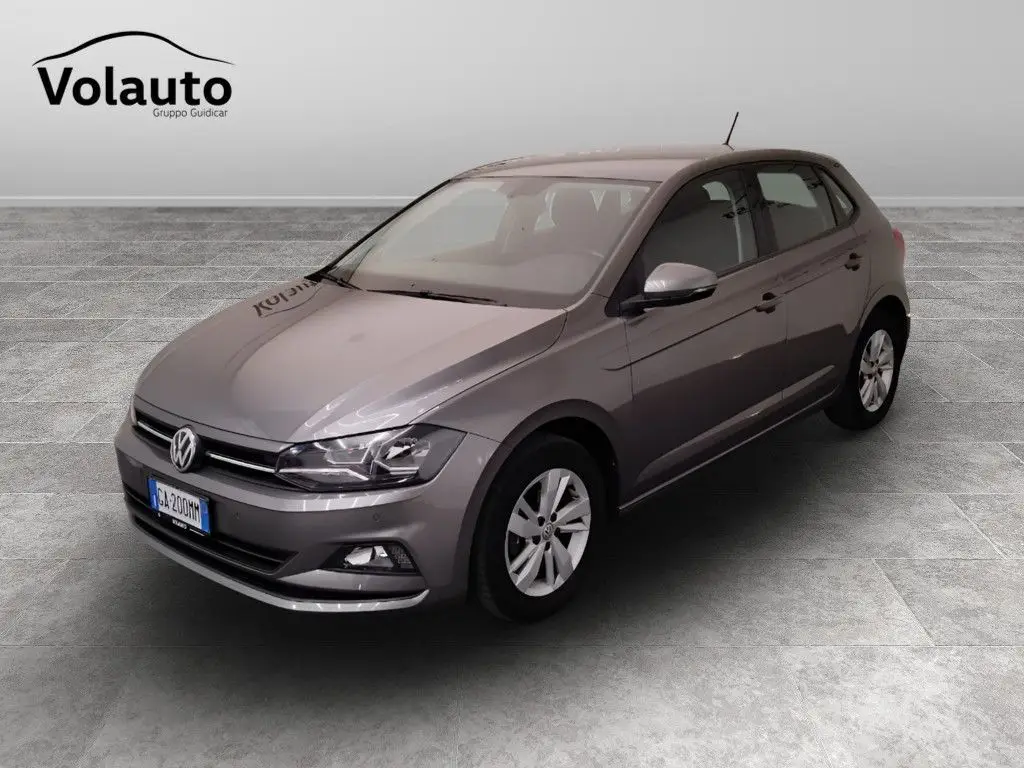 Photo 1 : Volkswagen Polo 2020 Essence