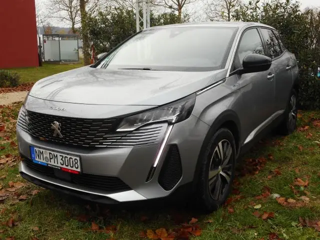 Photo 1 : Peugeot 3008 2023 Hybrid