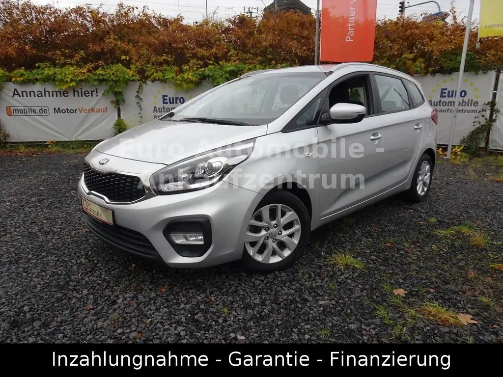 Photo 1 : Kia Carens 2017 Diesel