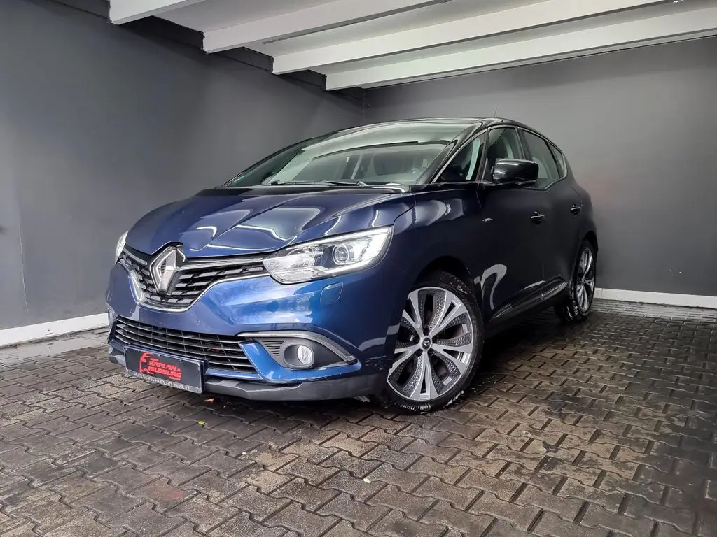 Photo 1 : Renault Scenic 2017 Petrol