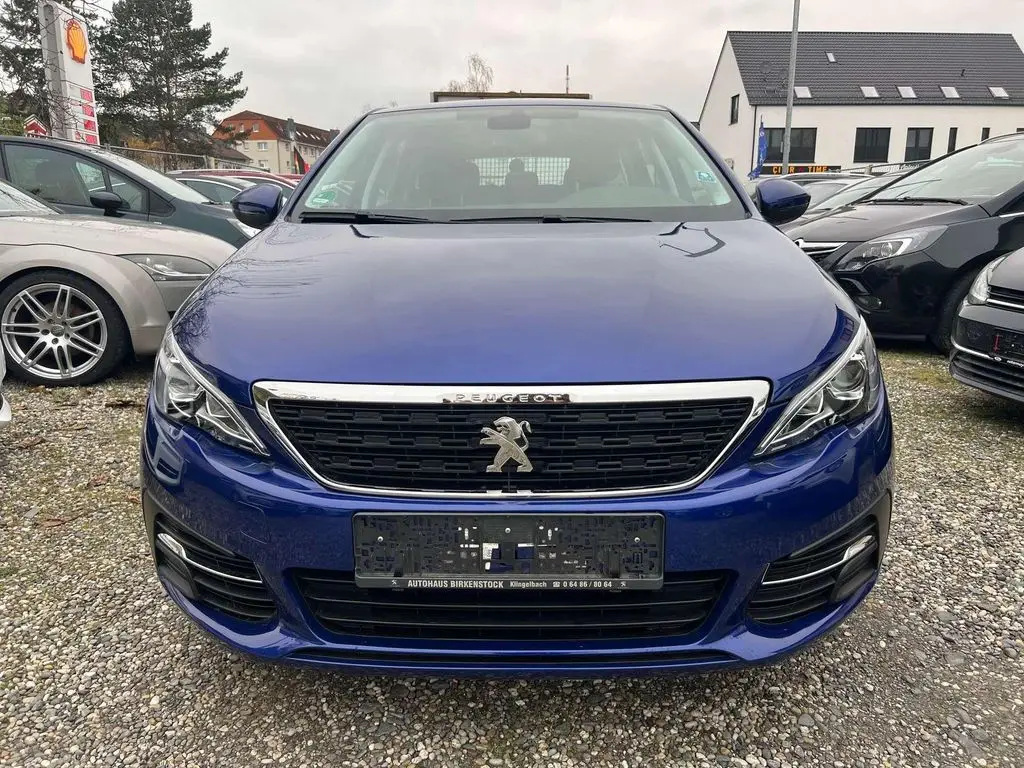 Photo 1 : Peugeot 308 2020 Petrol