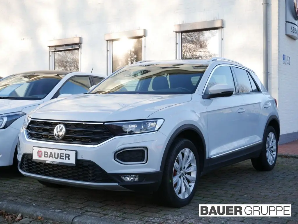 Photo 1 : Volkswagen T-roc 2018 Petrol