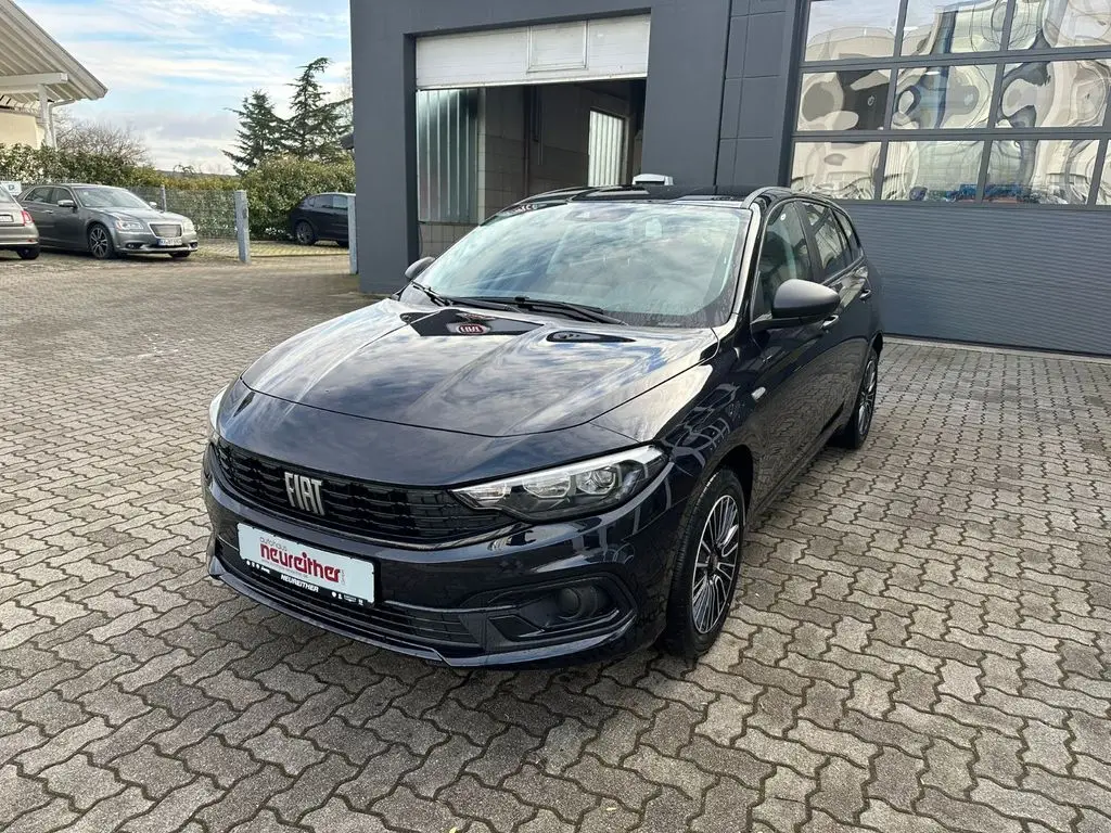 Photo 1 : Fiat Tipo 2024 Essence