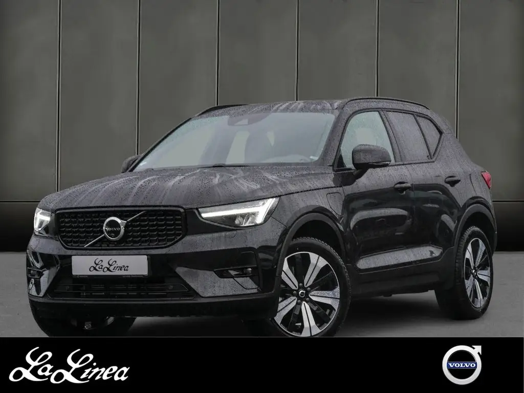 Photo 1 : Volvo Xc40 2023 Hybride