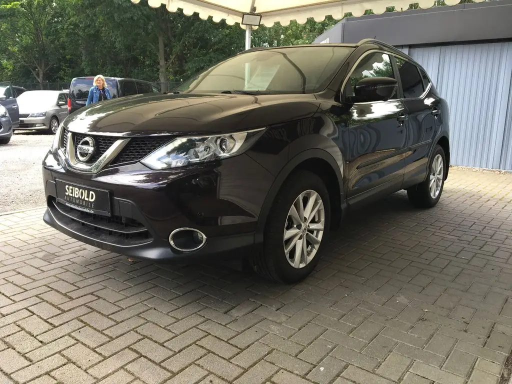 Photo 1 : Nissan Qashqai 2016 Petrol