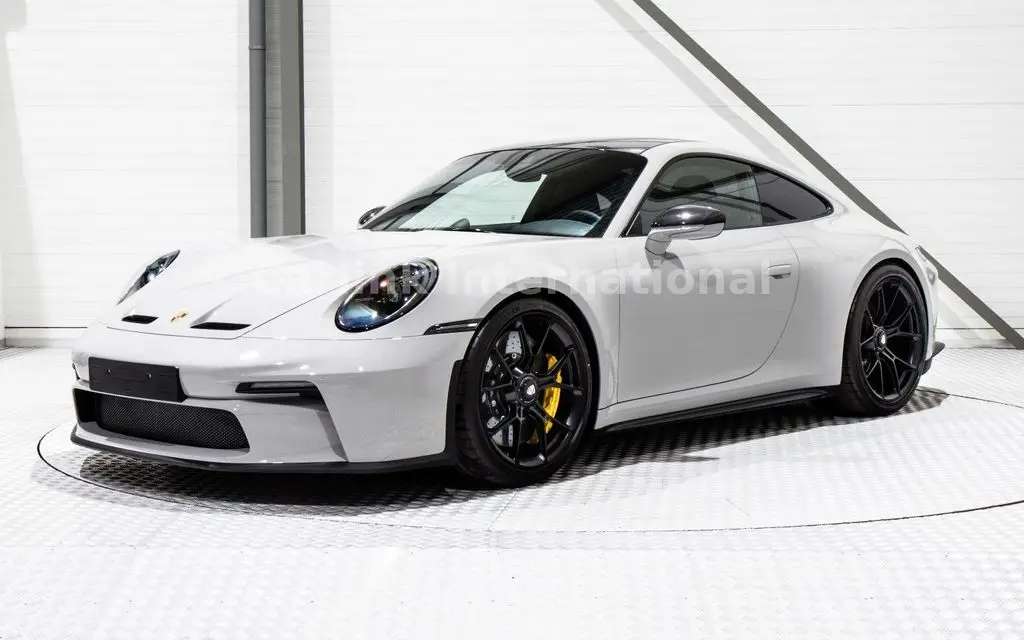 Photo 1 : Porsche 992 2024 Essence