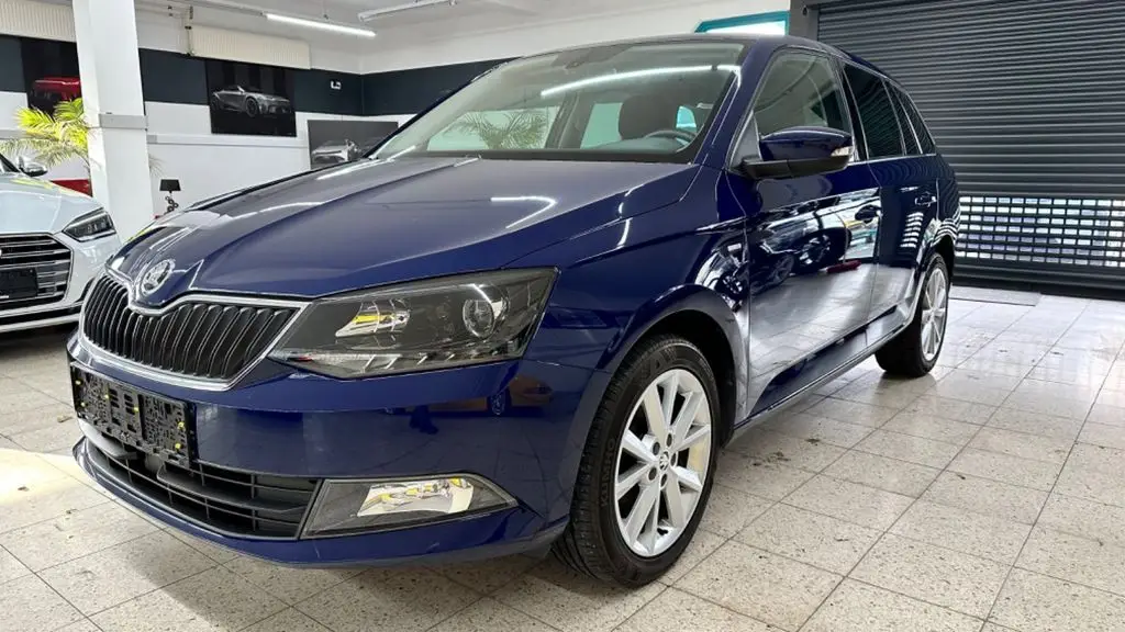 Photo 1 : Skoda Fabia 2018 Petrol