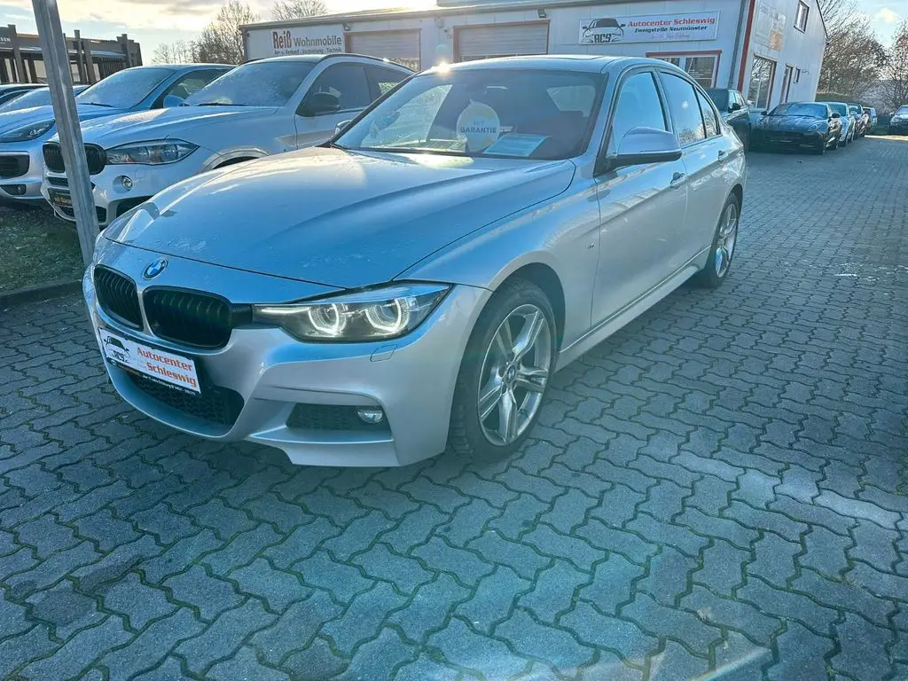 Photo 1 : Bmw Serie 3 2018 Diesel