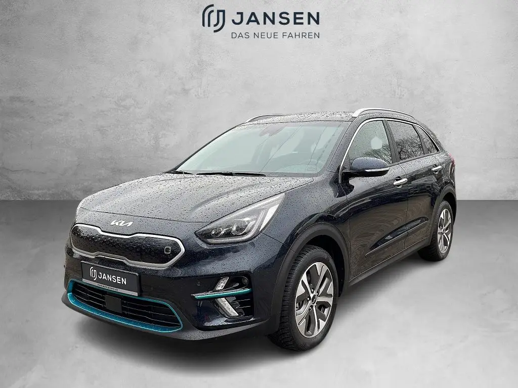 Photo 1 : Kia Niro 2022 Non renseigné